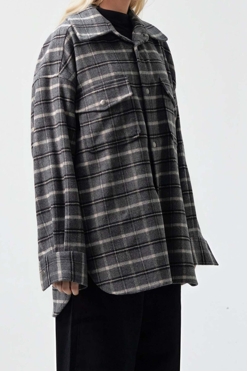 Grey chequered