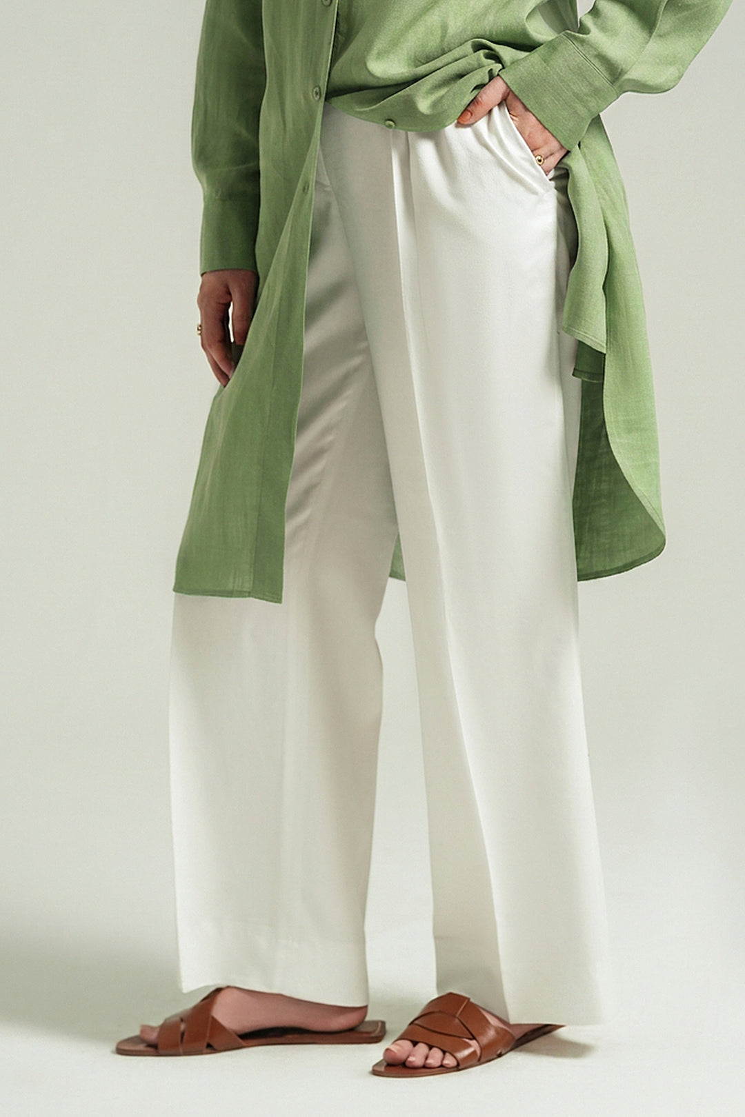 Off-White Straight Fit Trouser