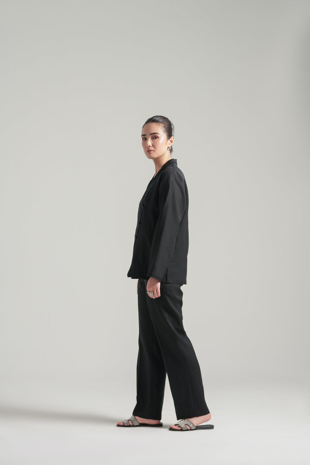 Black Linen Kimono
