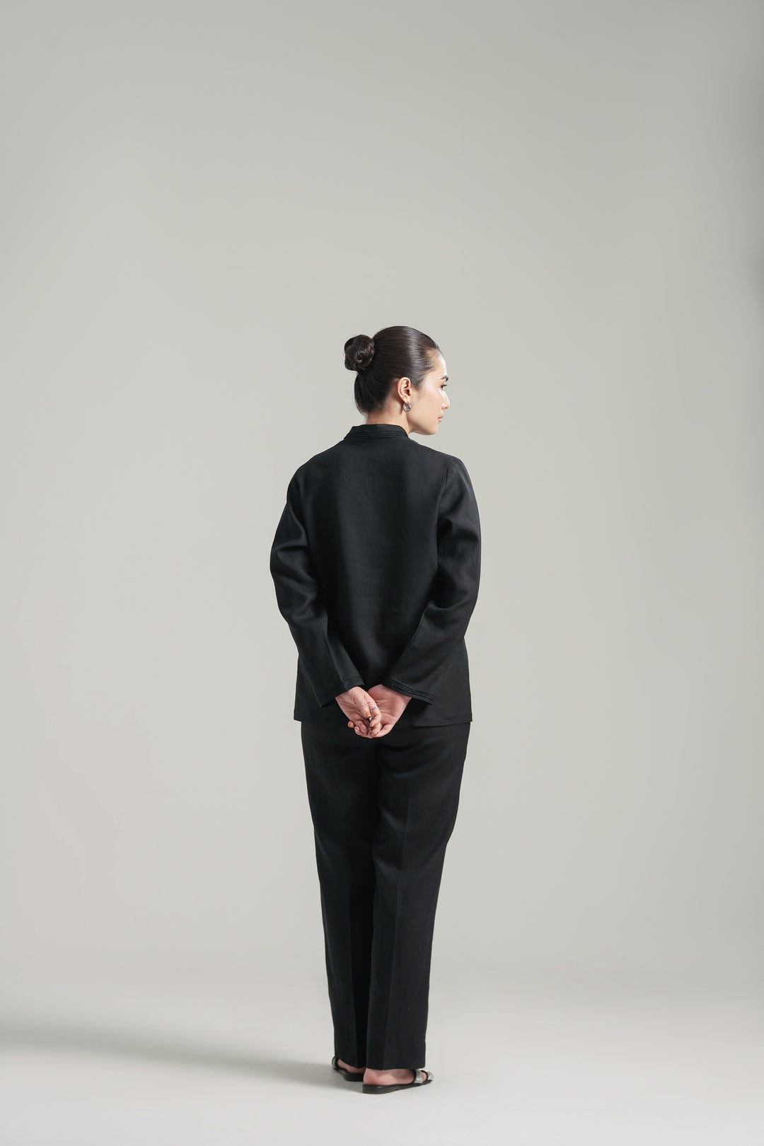 Black Linen Kimono