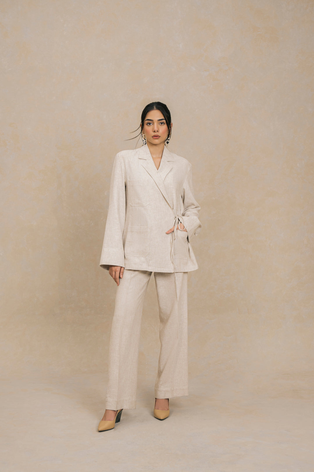 BEIGE LINEN KIMONO SUIT