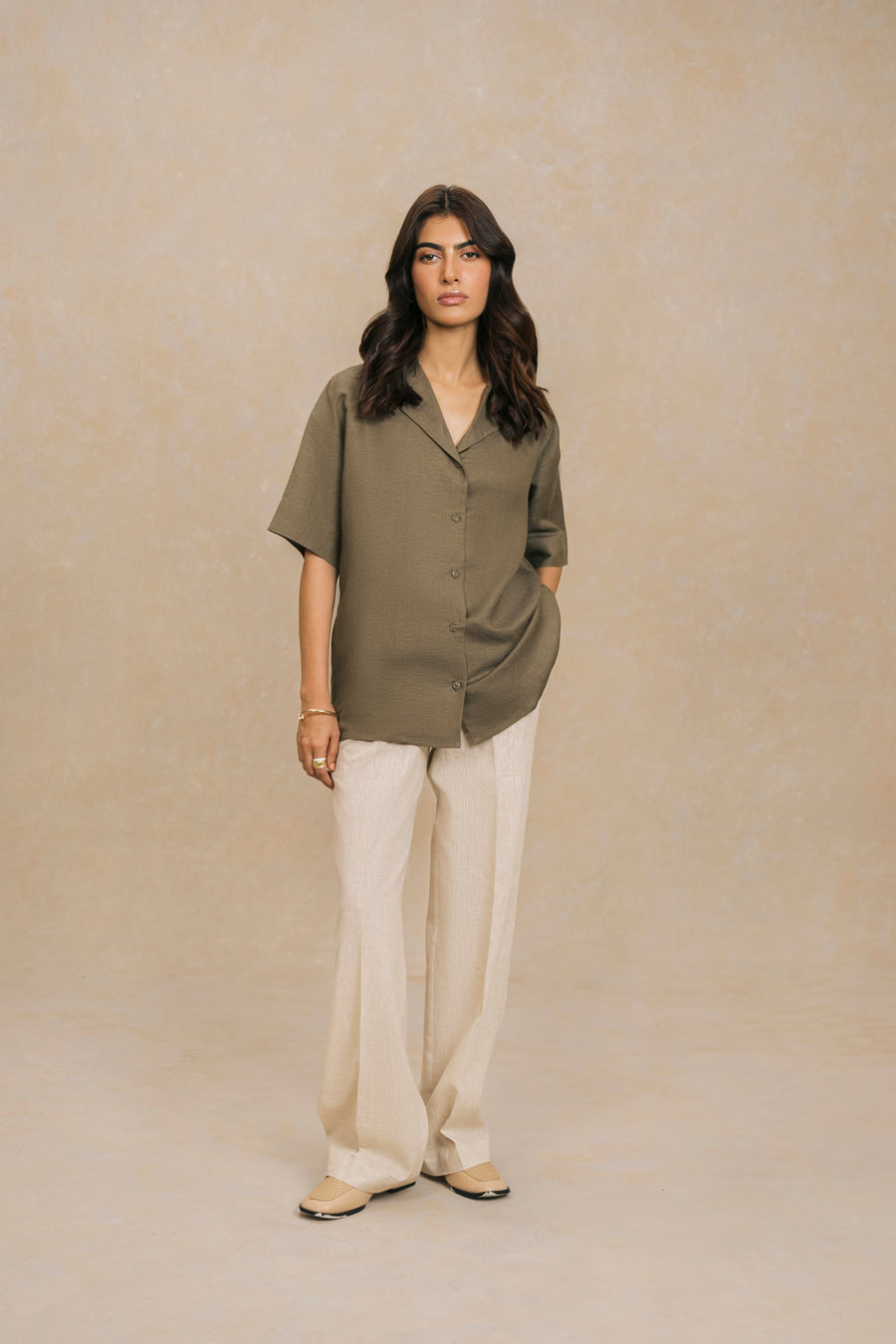 OLIVE LINEN RESORT SHIRT