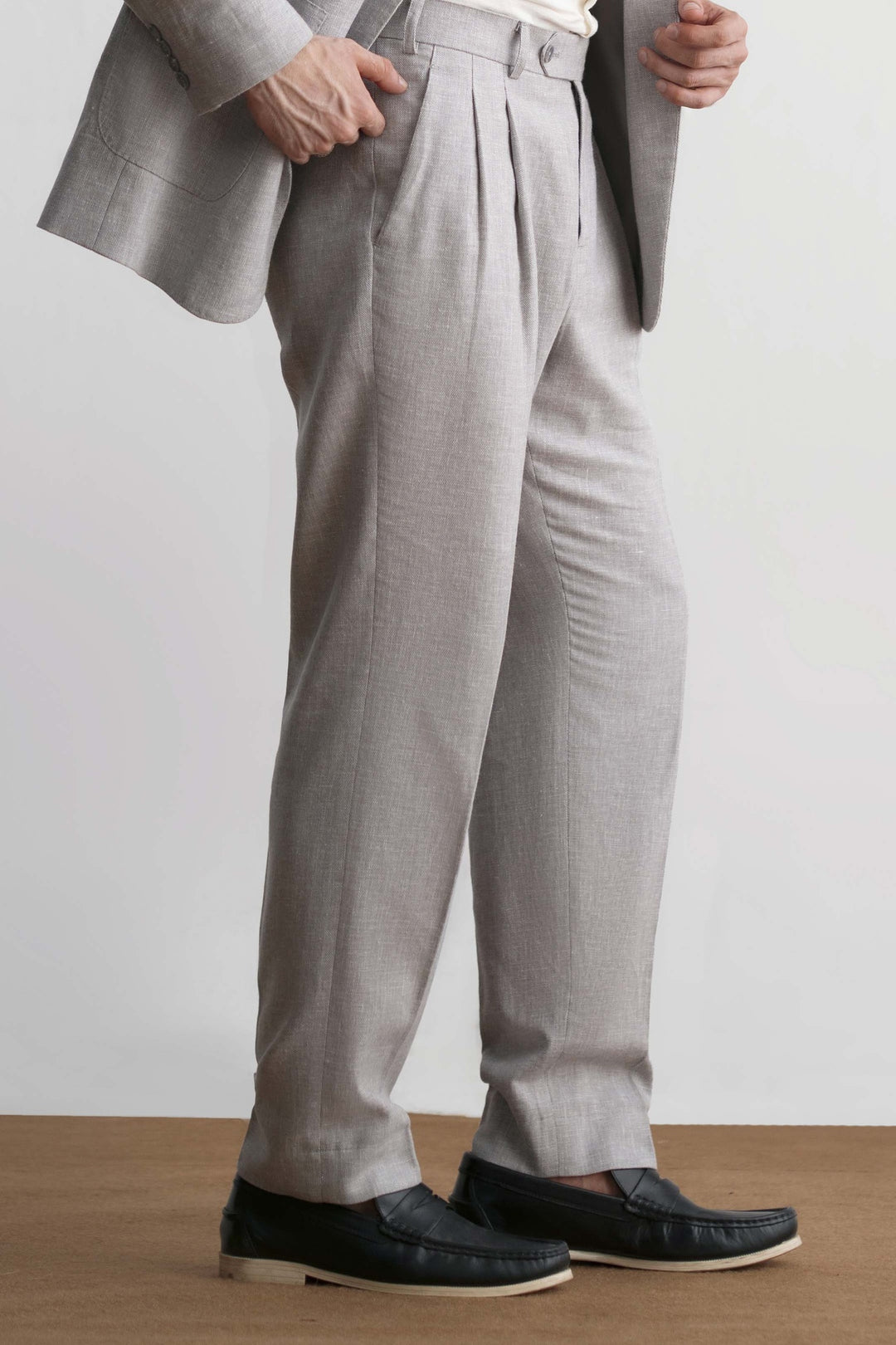 Grey Linen Pleated Trouser