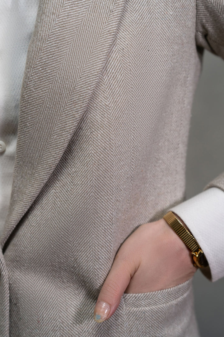 Beige Single Breasted Chester