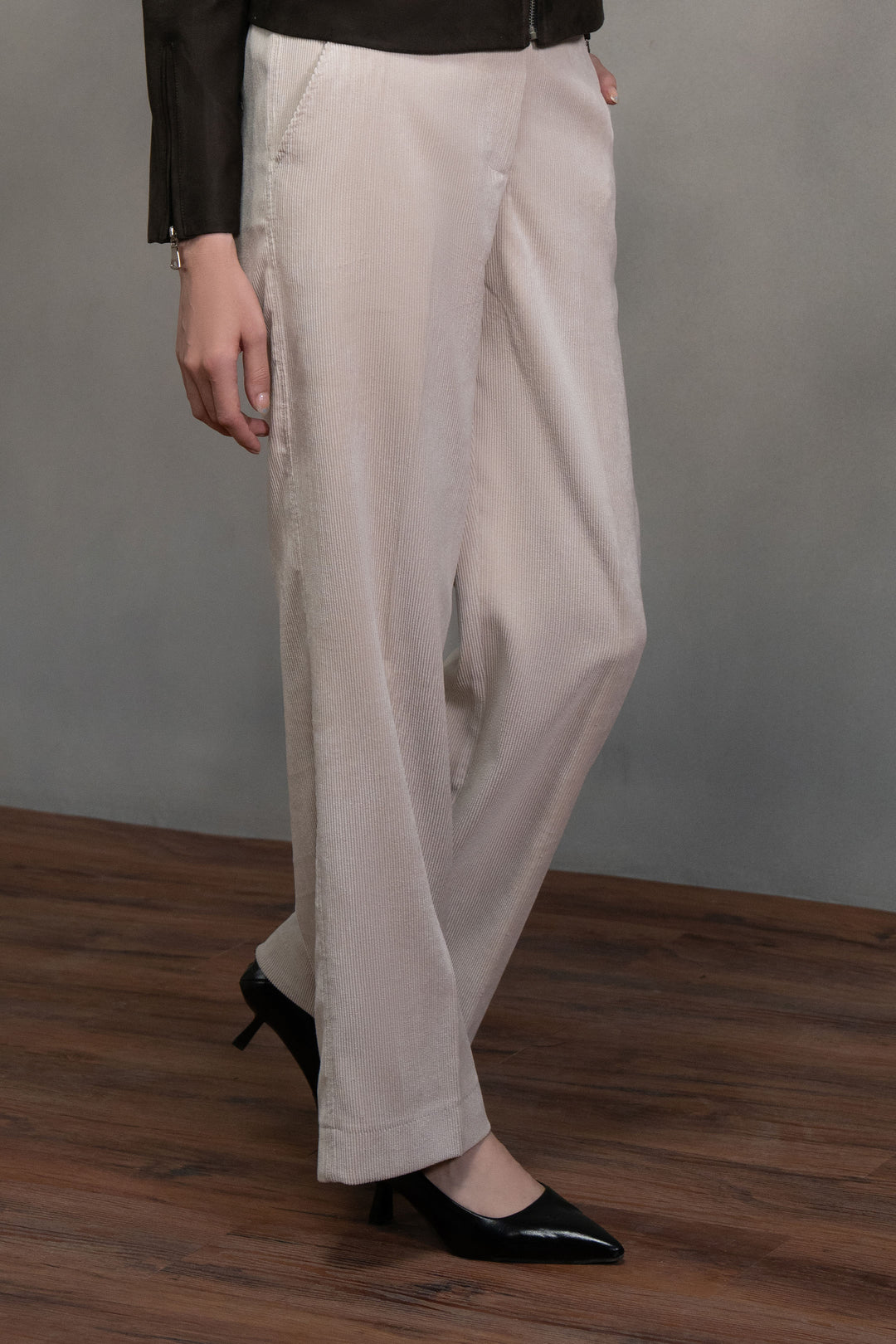 Offwhite Corduroy Wide leg Trouser
