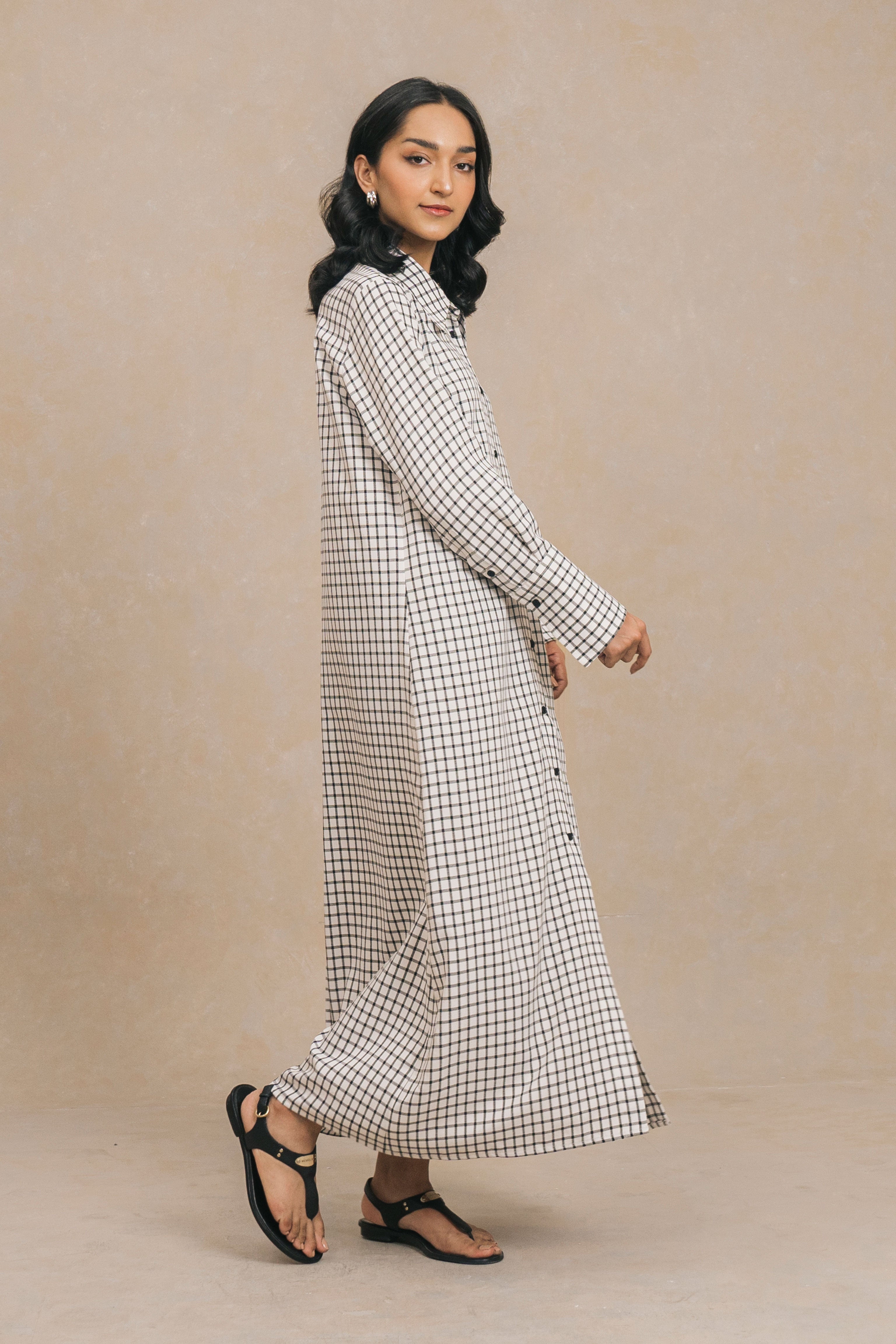 Black & White Long Shirt Dress