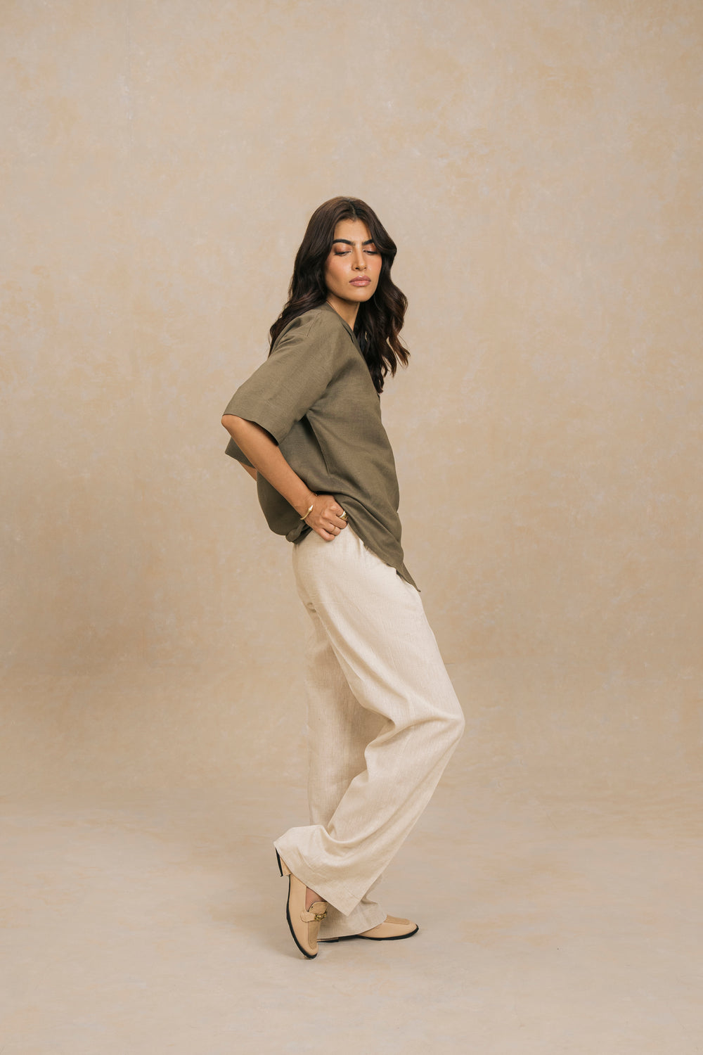 OLIVE LINEN RESORT SHIRT