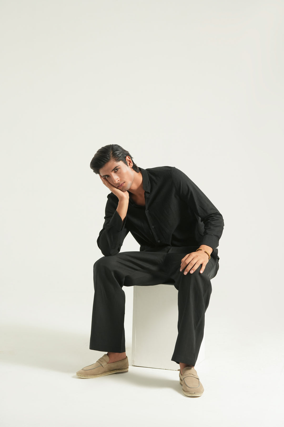 Black Mao Collar Linen Shirt