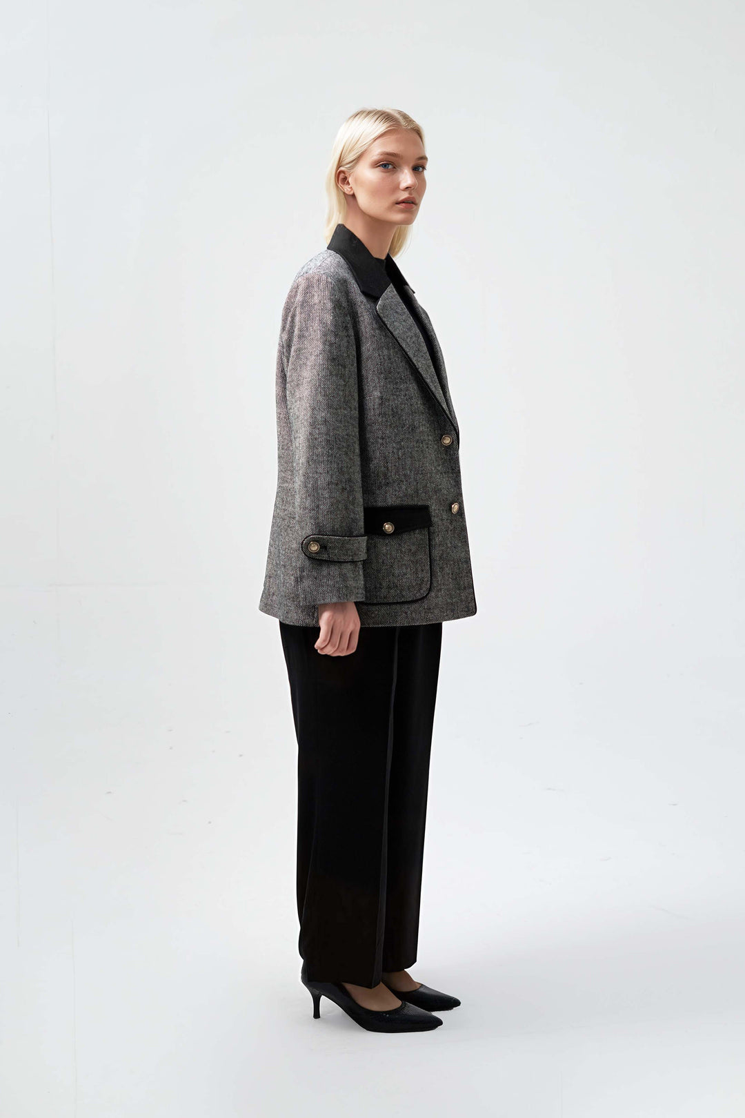 Contrast Collar Blazer