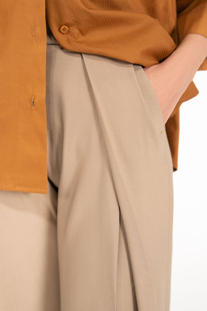 Beige Wide Leg Trouser With Darts