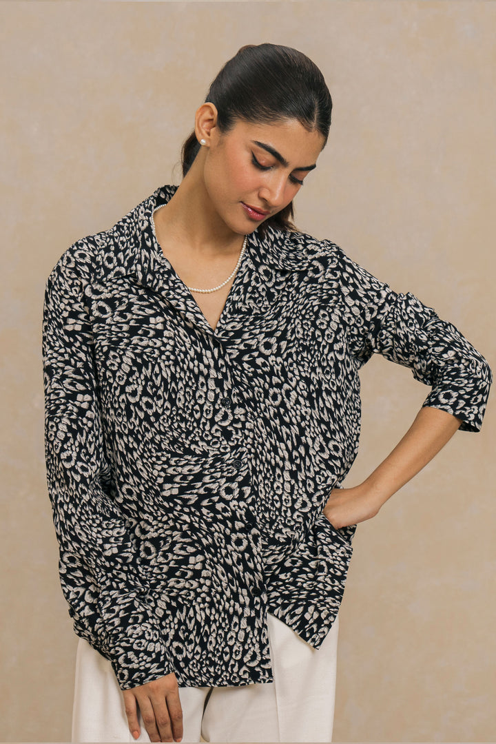Flowy Relaxed Fit Shirt in Pakistan