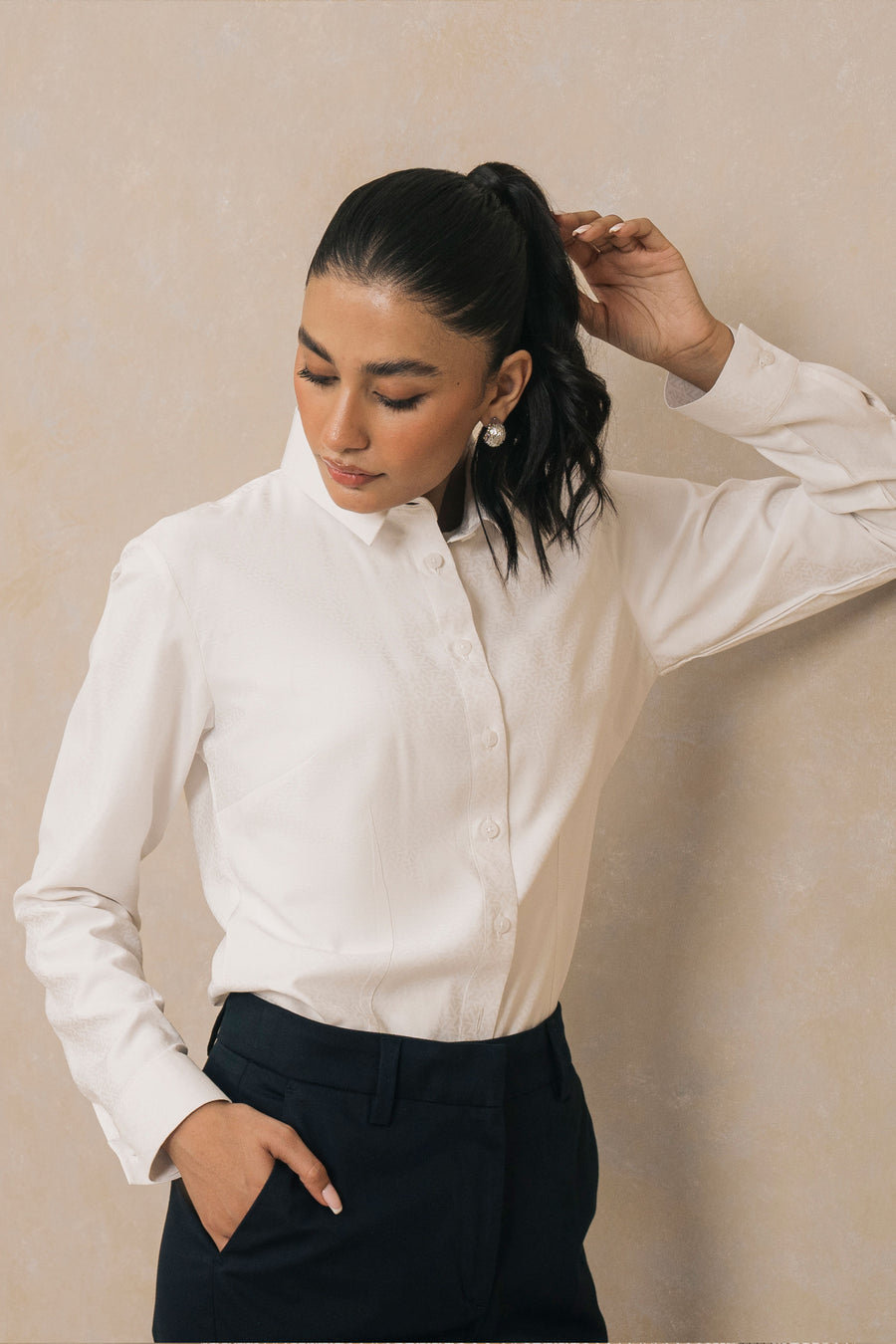 White Jacquard Fabric Smart Casual Shirt