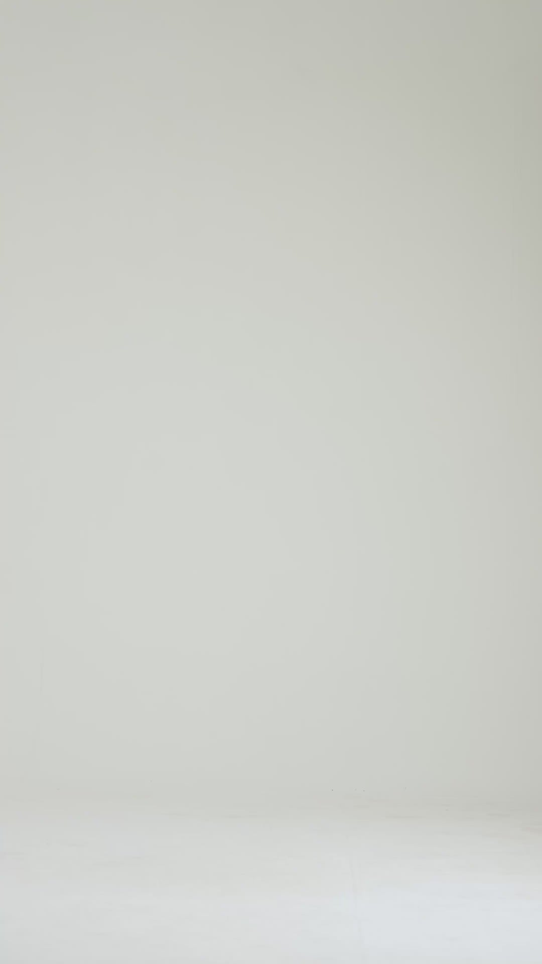 Offwhite Linen Loose Fit Trouser
